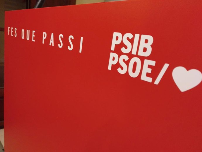Archivo - Logo del PSIB con el eslogan para las elecciones.