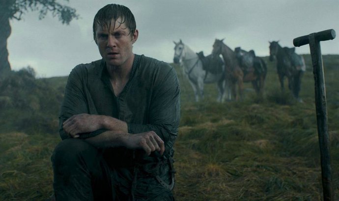 Ira Parker, showrunner de El caballero de los Siete Reinos explica el escatológico guiño a la intro de Juego de tronos