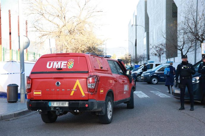 Llegada de la UME al Instituto de Medicina Legal donde se espera la llegada de los cuerpo de las víctimas del accidente ferroviario de Adamuz. A 19 de enero de 2026, en Córdoba (Andalucía, España). 