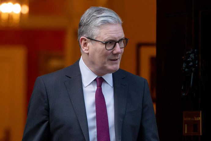 16 de janeiro de 2026, Londres, Inglaterra, Reino Unido: O primeiro-ministro britânico KEIR STARMER recebe o secretário-geral das Nações Unidas, Antonio Guterres, em Downing Street, em Londres.