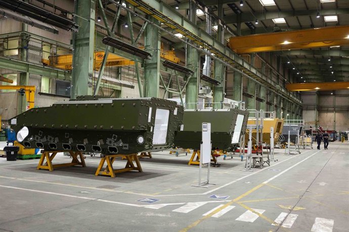 Archivo - Vehículos blindados Hunter durante una visita a la fábrica GDELS-SBS en Trubia, a 31 de octubre de 2025, en Oviedo, Asturias (España). Spruds ha visitado la fábrica para conocer de primera mano el proceso de fabricación de los 84 vehículos blind