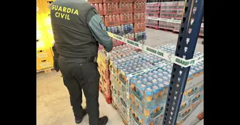 Intervienen en una distribuidora de Sanxenxo (Pontevedra) más de 4.000 bebidas energéticas con etiquetado inadecuado