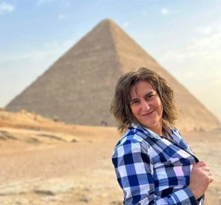 Ganador del premio de poesía 'Río Ungría-Francisco García Marquiná' y 'Río Henares-Francisco García Marquiná'.