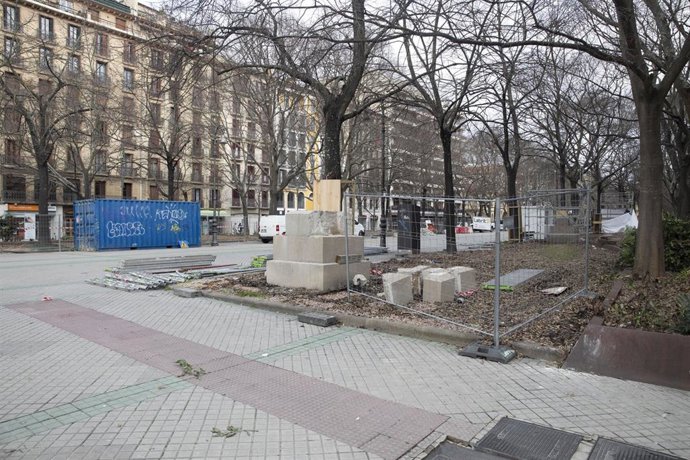 Trasladados los tres reyes del Paseo de Sarasate.