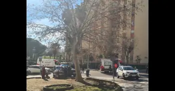 Los bomberos sofocan un incendio con seis atrapados en una vivienda de Badajoz