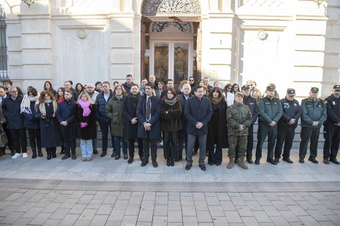 Minuto de silencio por el accidente ferroviario de Adamuz en Ciudad Real.