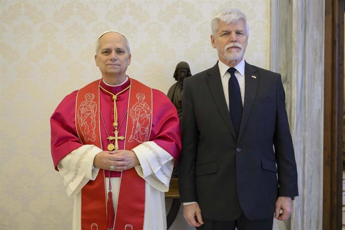 El Papa y Petr Pavel, en el Vaticano.