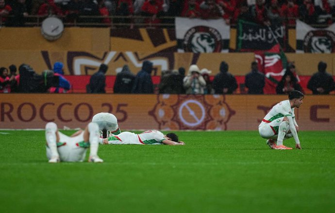 18 January 2026, Morocco, Rabat: Morocco's players react after the 2025 AFCON Africa Cup of Nations final soccer match between Morocco and Senegal at Prince Moulay Abdellah Stadium. Photo: Ulrik Pedersen/CSM via ZUMA Press Wire/dpa