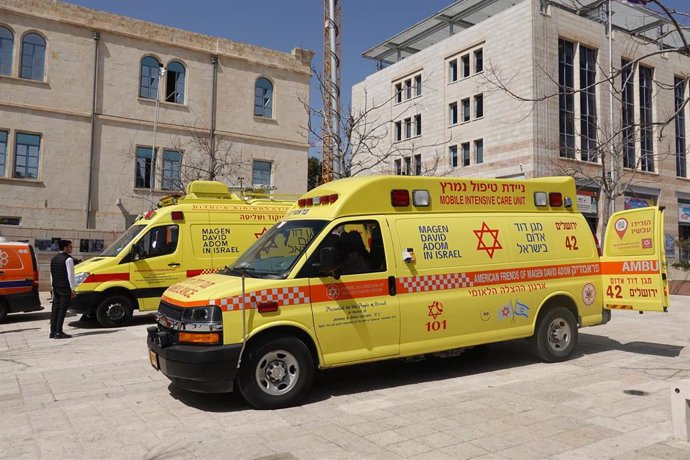 Archivo - Ambulancia en Jerusalén (archivo)