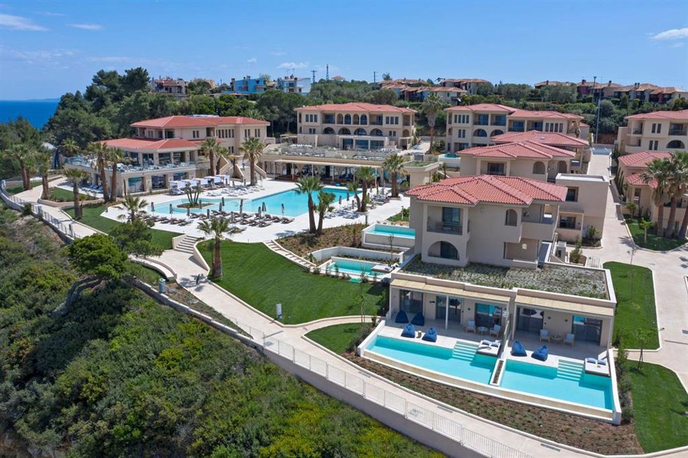 Bain Capital acuerda la venta de Cora Resort and Spa en Grecia a Fattal Hotel Group