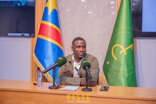 Archivo - El líder del partido opositor de RDC Piste Pour l'Emergence, Seth Kikuni