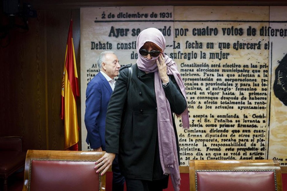 Archivo - (Foto de ARCHIVO) La exmujer de Koldo García Patricia Úriz Iriarte llega a comparecer ante la Comisión de Investigación sobre el caso Koldo, en el Senado, a 10 de abril de 2025, en Madrid (España).