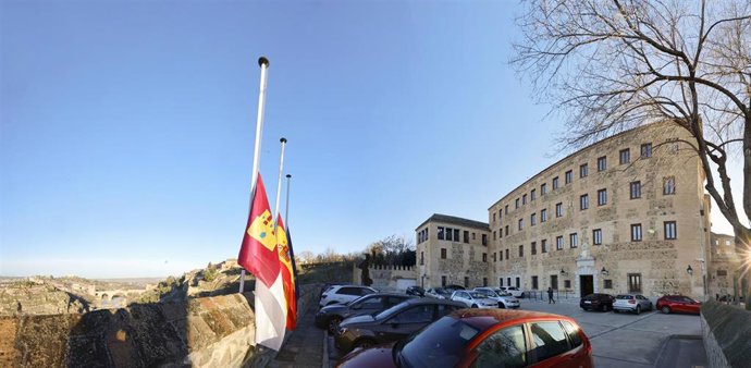 Las Cortes de Castilla-La Mancha se unen al luto oficial tras el trágico accidente ferroviario en Adamuz (Córdoba).