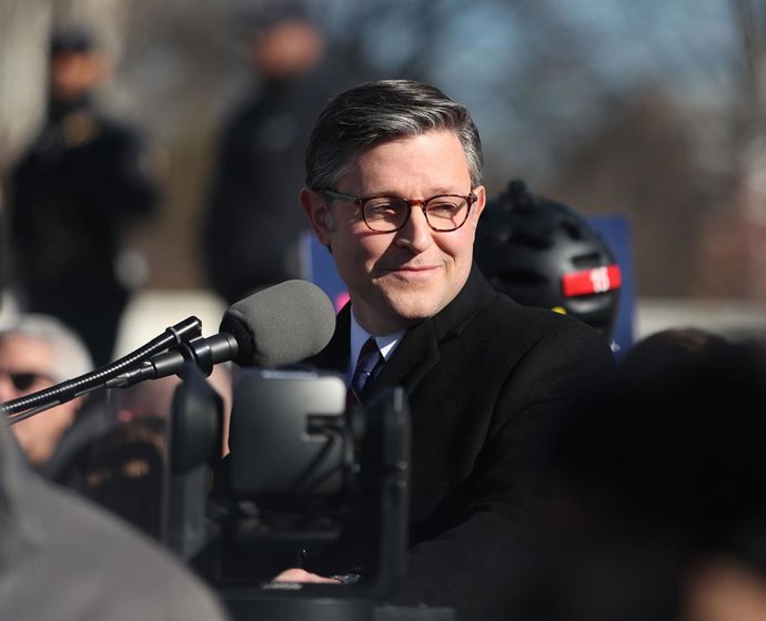 January 13, 2026, Washington Dc, Virginia, USA: Speaker of the House Mike Johnson, R-La., speaks to the crowd as protesters gather outside the Supreme Court as it hears arguments in two cases that challenge state bans on transgender athletes in Washington