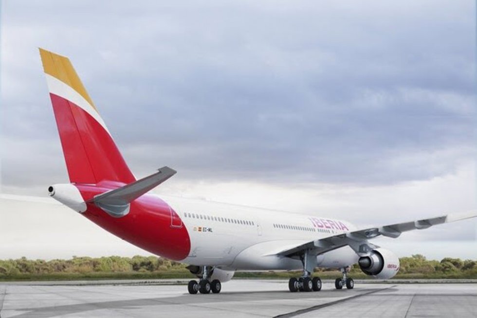 Archivo - Avión de Iberia. Imagen de archivo