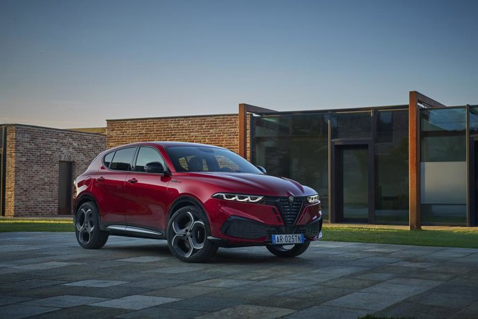 Alfa Romeo presenta el 'nuevo' Tonale con variantes diesel y electrificadas, desde 40.150 euros