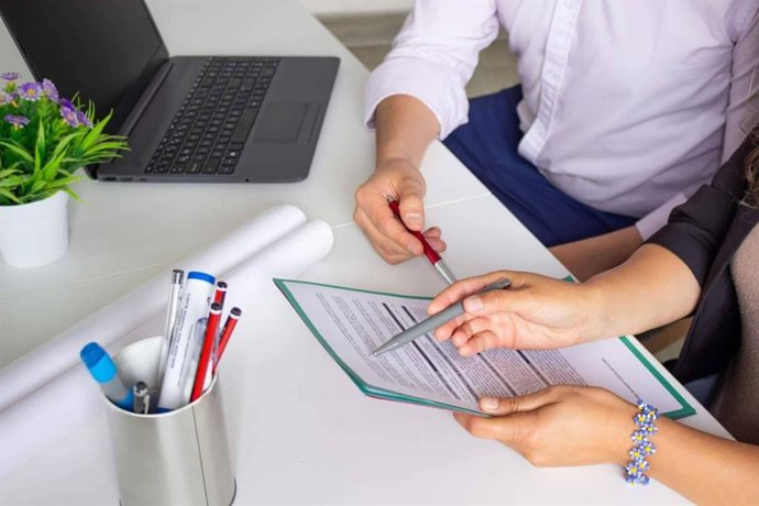 Ineforma presenta su nueva oferta formativa en el ámbito administrativo