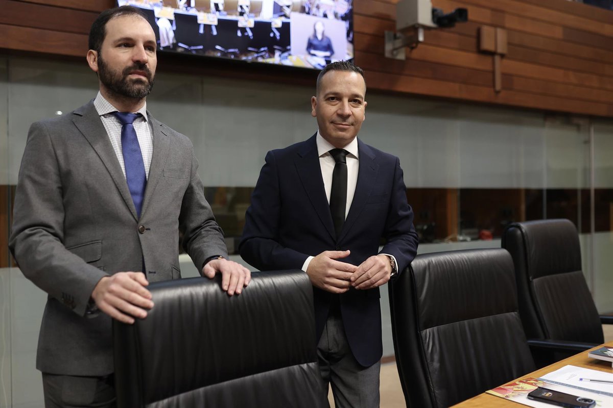 Vox ve  infinitamente lejos  el acuerdo con Guardiola tras negarse a acordar la Presidencia de la Asamblea