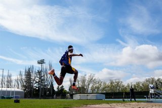 Archivo - Jordan Diaz practice during a Red Bull Media Day at Polideportivo de Moratalaz on April 03, 2024, in Madrid, Spain.