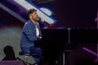 Archivo - El cantante Pablo López durante un concierto