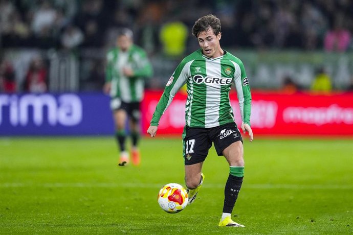 El jugador del Real Betis Rodrigo Riquelme, en el partido de octavos de final de la Copa del Rey Mapfre 2025-26. 