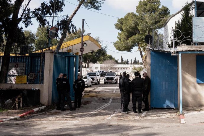 Las autoridades israelíes demuelen edificios pertenecientes a la sede de la UNRWA en Jerusalén Este