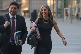 Santiago, 20 de Enero de 2025.  El 7° Juzgado de Garantía realiza audiencia para discutir la reapertura de la investigación en contra del ex subsecretario Manuel Monsalve, la defensa de la víctima Maria Elena Santibáñez pidió que la audiencia sea sin