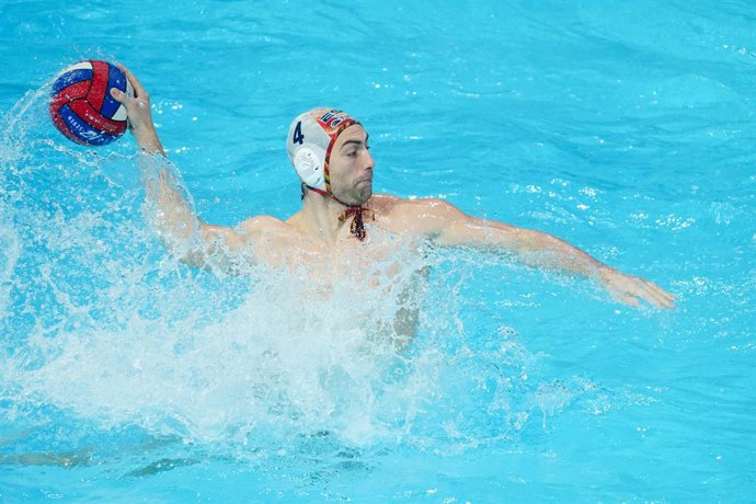 Archivo - October 15, 2025, Belgrade, Vojvodina province, Serbia: 2026112, Belgrade, Serbia - BERNAT SANAHUJA in action during the European Water Polo Championship match between Spain and Serbia at the Belgrade Arena in Belgrade, Serbia.