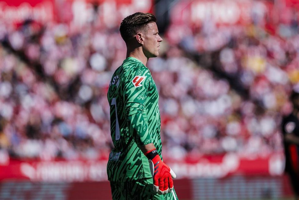 Archivo - Marc-André ter Stegen, con el FC Barcelona, en un duelo contra el Girona FC en Montilivi