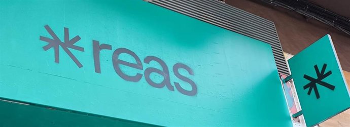 Logo del Reas en su local de Logroño