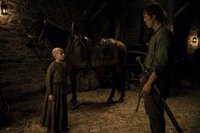 ¿Cuánto mide Ser Duncan el Alto en El caballero de los Siete Reinos?