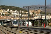 Adif vuelve a reducir la velocidad máxima a 160 km/h en la línea Madrid-Barcelona tras quejas de maquinistas