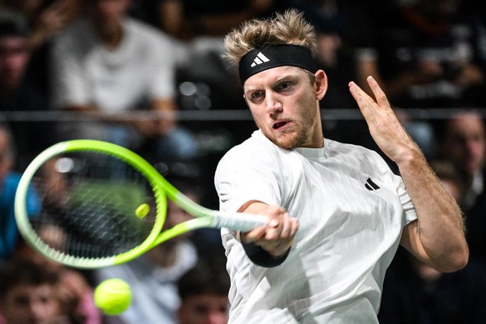 Archivo - Alejandro DAVIDOVICH FOKINA of Spain during the second day of the Rolex Paris Masters 2025, ATP Masters 1000 tennis tournament on October 28, 2025 at La Defense Arena in Nanterre near Paris, France - Photo Matthieu Mirville / DPPI