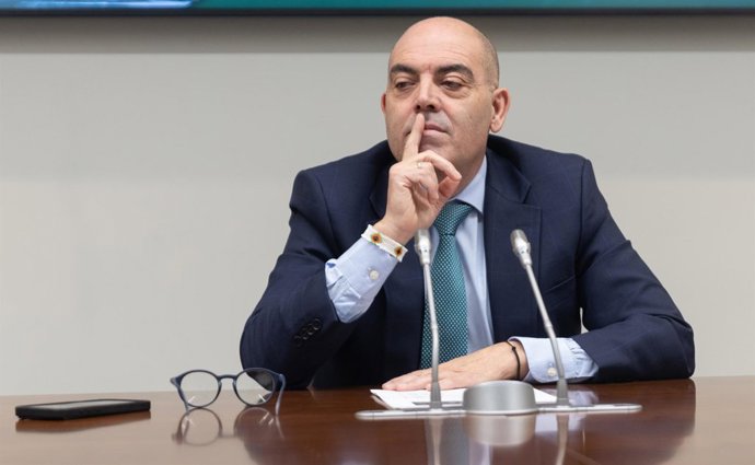 El presidente de ATA, Lorenzo Amor, durante una rueda de prensa, en la sede de la CEOE, a 12 de enero de 2026, en Madrid (España). 