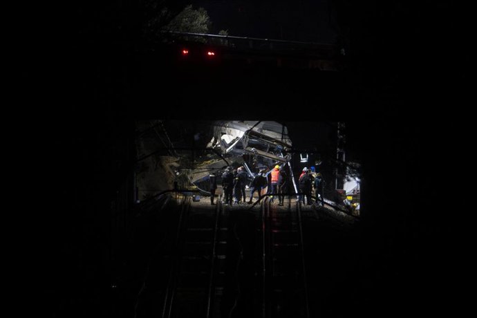 El tren accidentado, a 20 de enero de 2026, en Gelida, Barcelona, Catalunya (España)