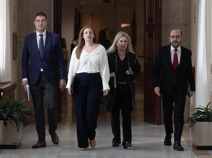 Archivo - La portavoz del PP en el Congreso, Ester Muñoz, a su llegada a la Junta de Portavoces del Congreso de los Diputados, a 9 de diciembre de 2025, en Madrid (España).