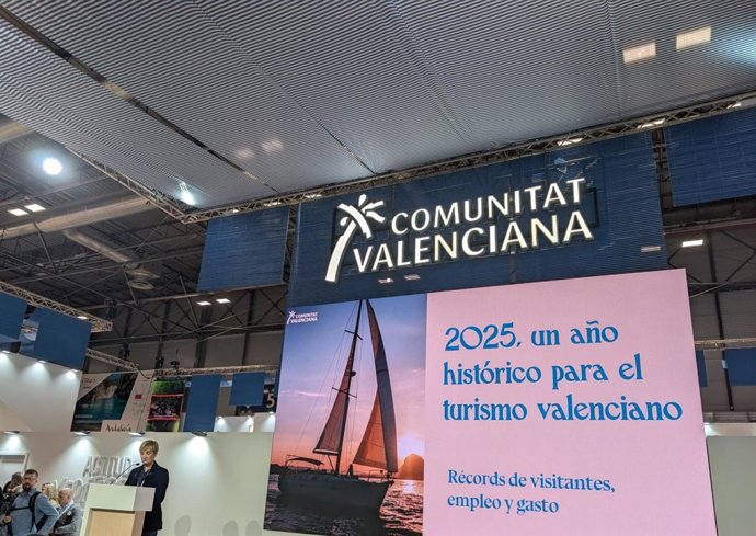 La consellera de Industria, Turismo, Innovación y Comercio, Marián Cano, en el acto de pesentación del Día de la Comunitat Valenciana en Fitur