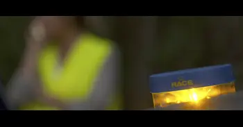 El RACE alerta del aumento de estafas de las llamadas "grúas pirata" en carretera