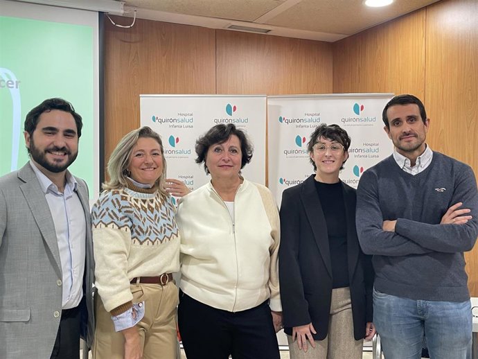 Especialistas y doctores del Hospital Quirónsalud Infanta Luisa de Sevilla.