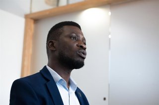 Archivo - El cantante, político y opositor ugandés Bobi Wine durante una entrevista para Europa Press, en el Impact Hub, a 20 de junio de 2023, en Madrid (España)