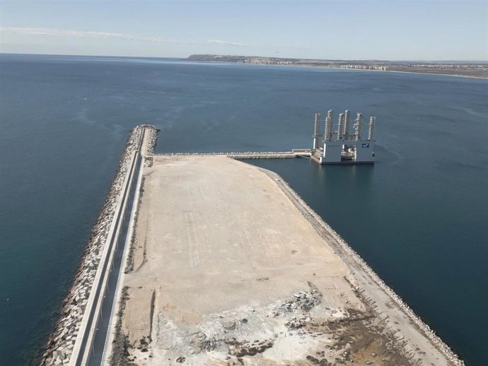 Muelle 19 del Puerto de Alicante