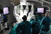 Foto: Empresas.- El Hospital Universitario Quirónsalud Madrid realiza las primeras cirugías con el robot 'Da Vinci 5'