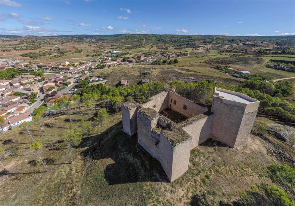 Archivo - Castillo de Cifuentes.