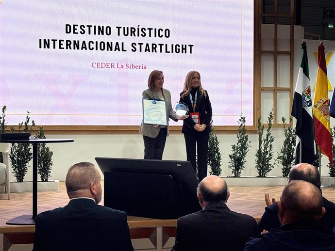 La Reserva de la Biosfera de La Siberia obtiene en Fitur el reconocimiento que le acredita como 'Destino Turístico Starlight'