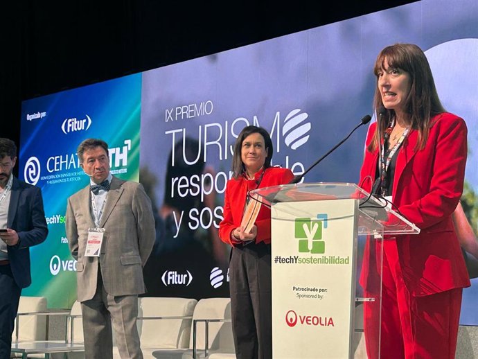 Bizkaia recoge el reconocimiento como el Destino más Responsable, y Sostenible en Fitur