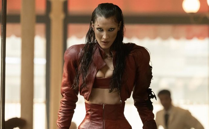 ¿A Qué Hora Se Estrena The Beauty, La Nueva Serie De Ryan Murphy, En Disney+?