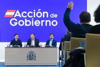 Puente asegura estar "dando la cara" y ve "injustas" las críticas del PP