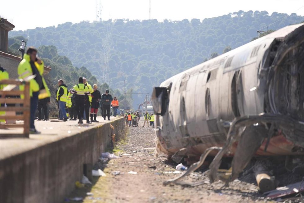 Uno de los vagones del tren de Iryo que descarriló en Adamuz (Córdoba)