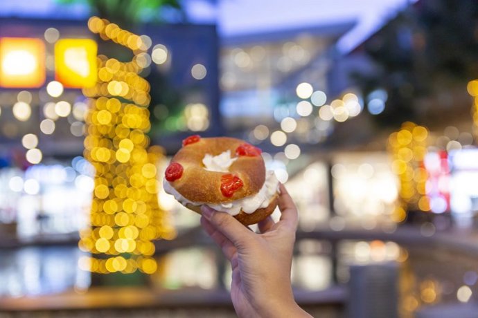 Archivo - Puerto Venecia celebra San Vicente y San Valero con propuestas gastronómicas y tradición popular.