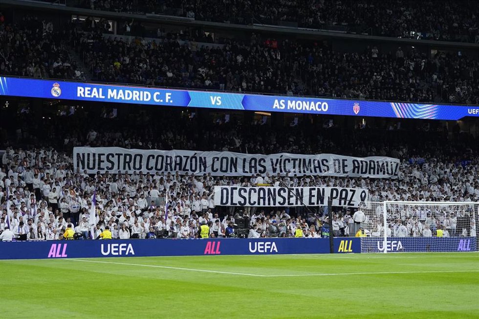 Tifo display in honor of the victims of the railway accident in Adamuz, Cordoba, during UEFA Champions League 2025/26 League Phase MD7 football match played between Real Madrid and AS Monaco at Bernabeu stadium on January 20, 2026, in Madrid, Spain.